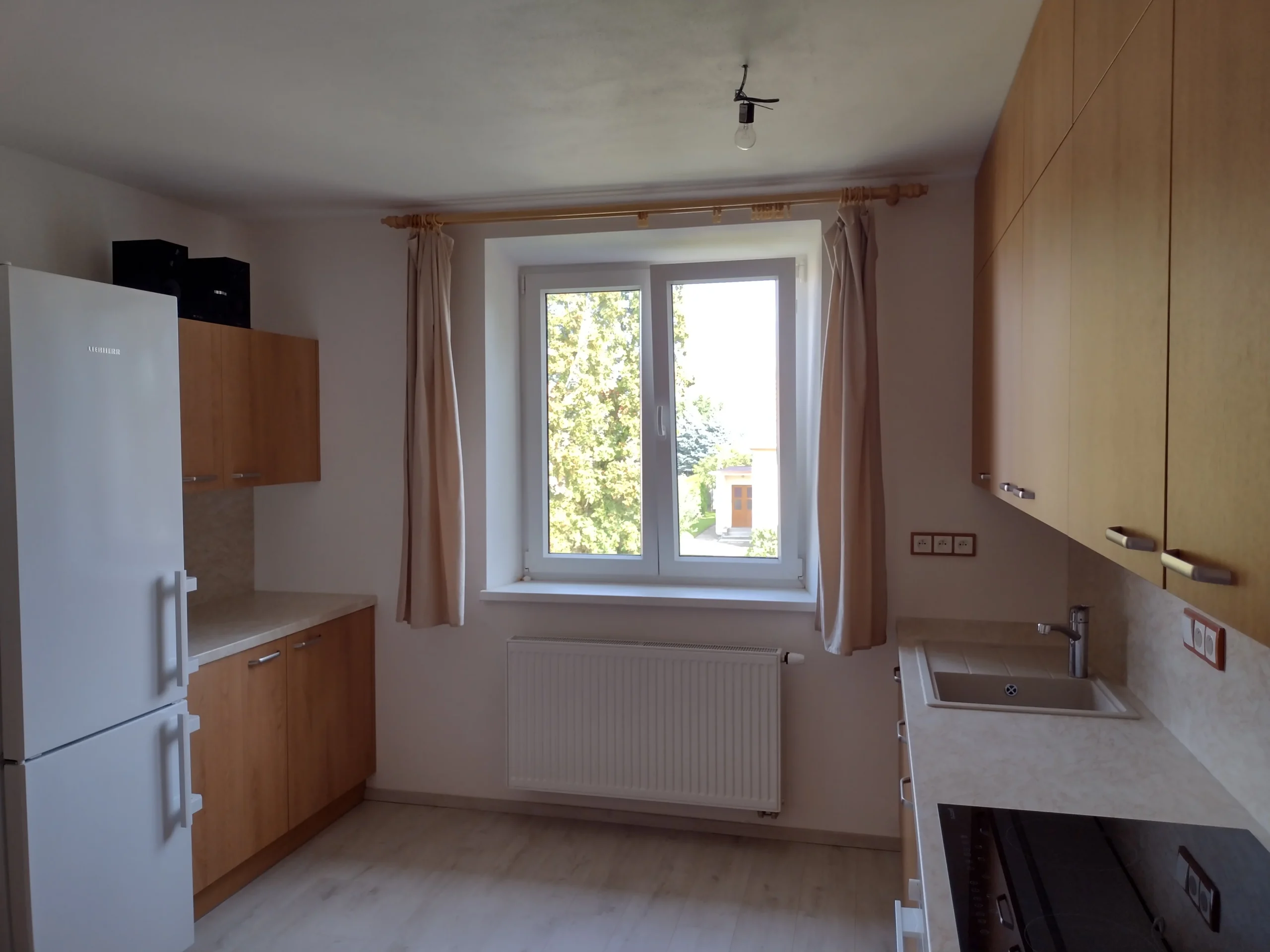 Kuchyně na míru — rohové řešení